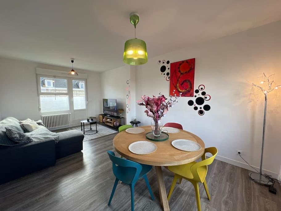 « Stef One « Centre Ville 2 Chambres 3 Voyageurs Valenciennes Ngoại thất bức ảnh